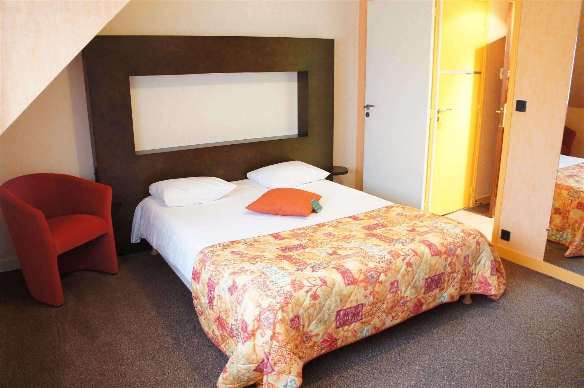 Logis Golfe Hotel Vannes Exterior foto